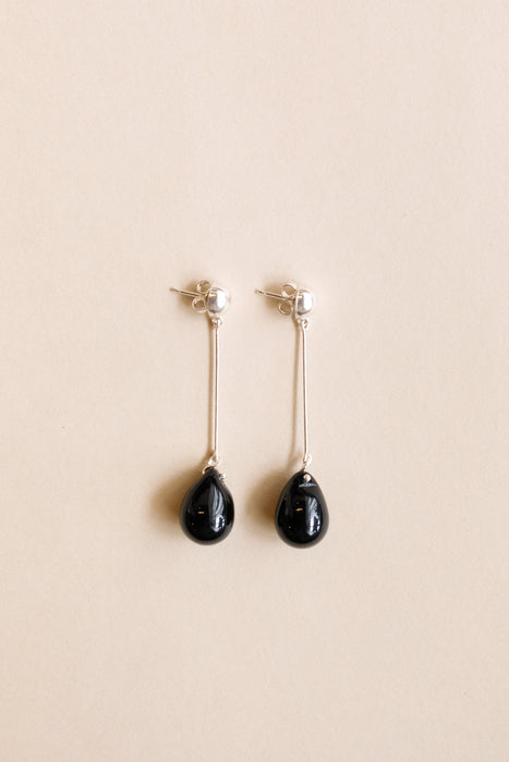 Gota Long Earrings - Black