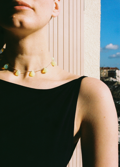 Noue Necklace Smoke - Opaline Yellow/Beige