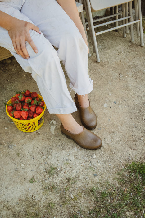 cottage clog mules