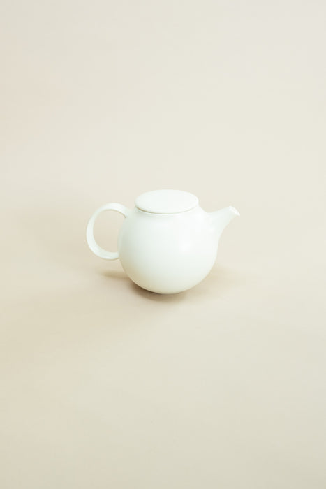 Pebble Teapot - White
