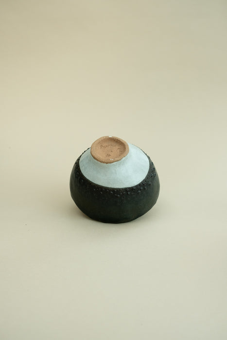Chawan Matcha Bowl - Textured Black, White 2